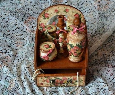 Декупаж мебели в стиле винтаж